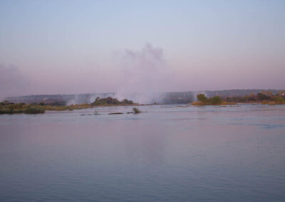 El fum que Trona a Victòria Falls